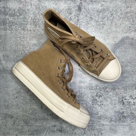 Chuck Taylor All Star Lift Platform Suede High Top 8.5 - Picture 1 of 6